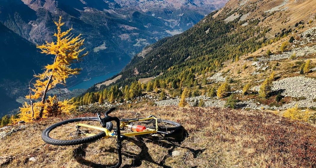 Triangle of Gravel (gdl_861085011_image)