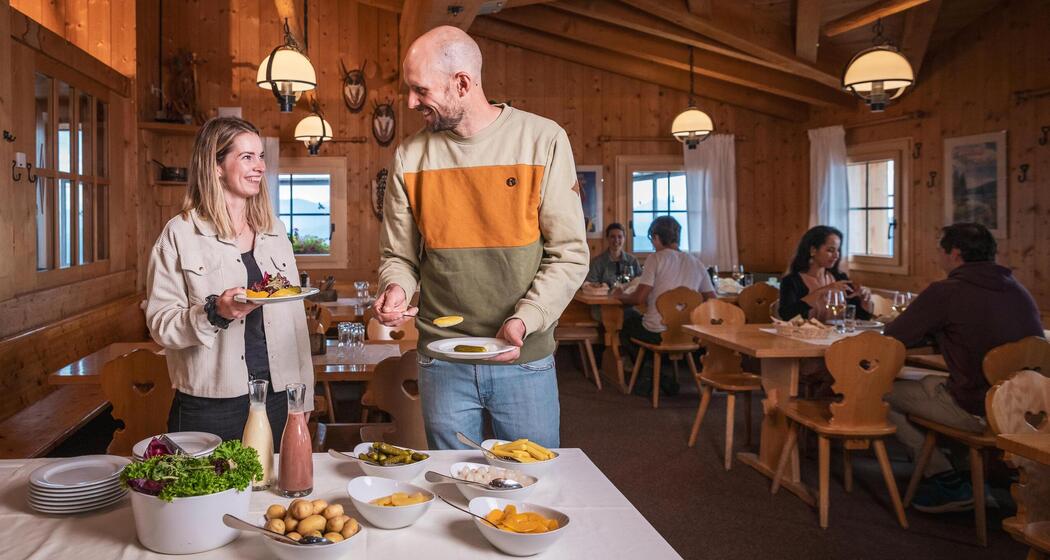 Gipfel Fondue Lenzerheide (gdl_863988823_image)