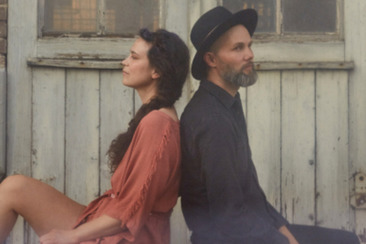 fANNtastic vibes "Rykka und Timothy Jaromir Goldschatz" in Waltensburg (gdl_865912729_image)