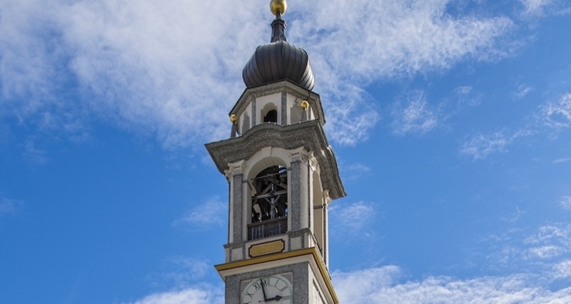 Gemeinsames Singen aus dem Coral und dem Kirchengesangbuch (gdl_874393033_image)