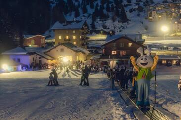 Apres-Ski & Snowli Night (gdl_885923783_image)