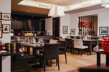 Serata Romantica (gdl_890543971_image)