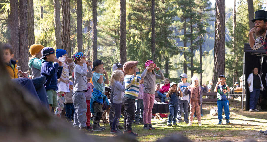Klapperlapapp: das Märchen- & Geschichtenfestival (gdl_890903147_image)