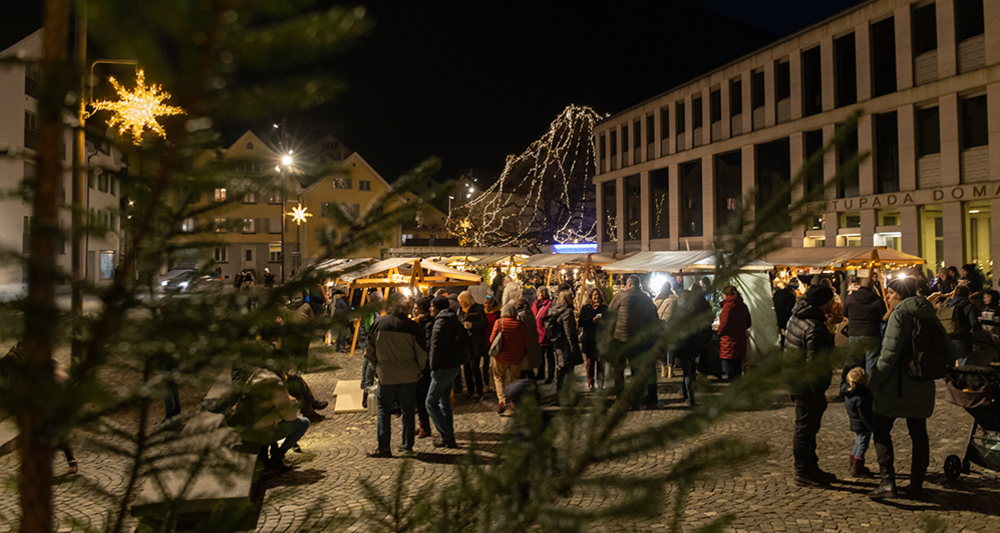 Emser Weihnachtsmarkt Foto Yvonne Bollhalder