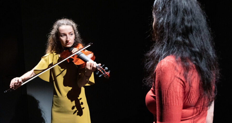 Fünf Uhr morgens / П'ята ранку / الخامسة فجرا (gdl_895396738_image)