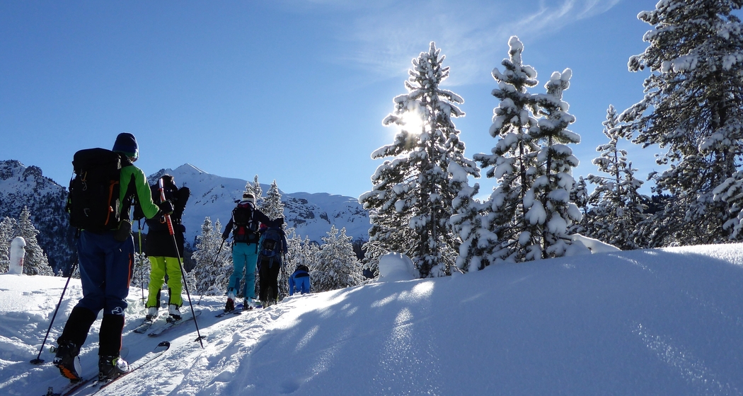 Skitouren mit Cantienica- und Faszien-Training in der lieblichen Surselva (gdl_896948997_image)