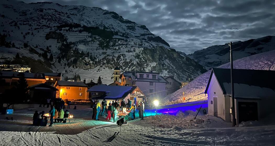 Mondscheinskifahren Bivio (gdl_897979549_image)