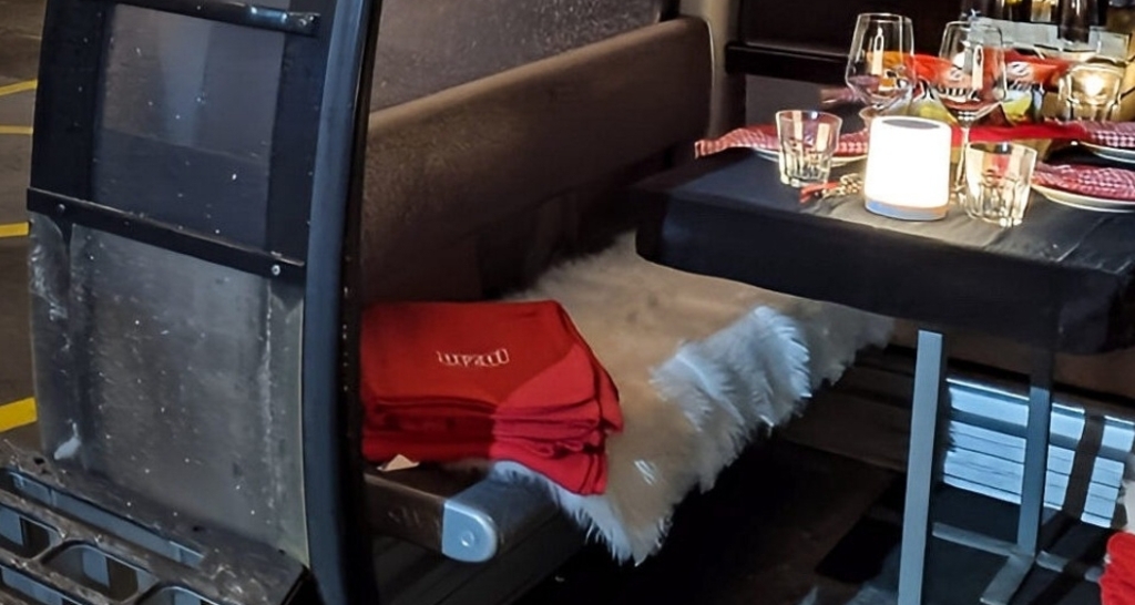 Fonduegondel (gdl_898939269_image)