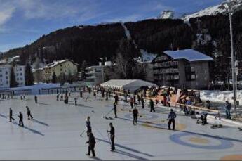 Curling: Neujahrsplausch mit Apéro (gdl_899787258_image)