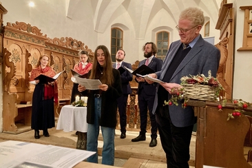 Ein Abend mit Liedern und Erzählungen von Tumasch Dolf (gdl_900116063_image)