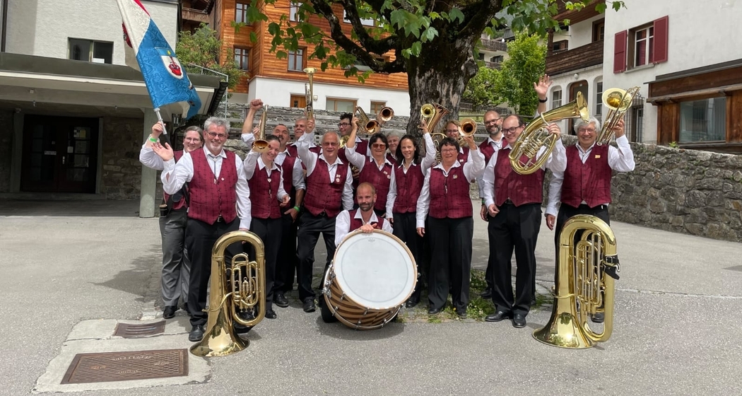 Neuinstrumentierung Dorfmusik Rothenbrunnen (gdl_900371127_image)