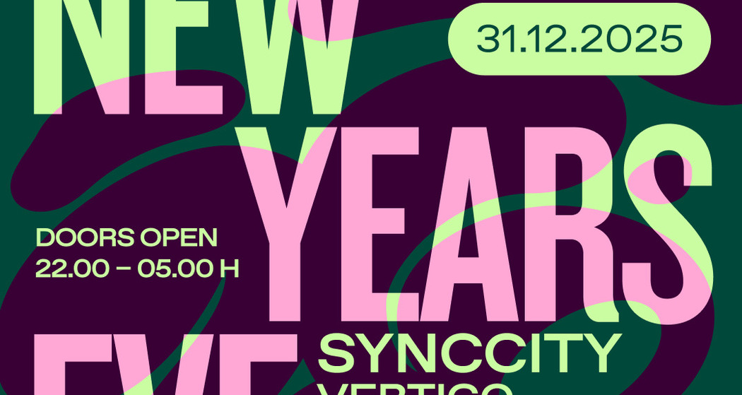 New Years Eve - with a bang (gdl_901376892_image)