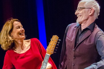 Bücherwahn und Leselust, ein Lesekonzert (gdl_902393356_image)