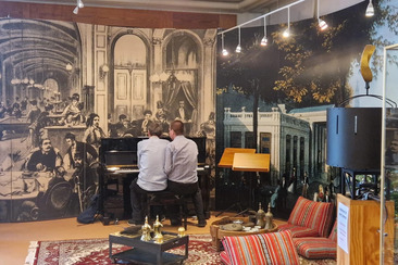 Eddy und Fritz am Klavier (gdl_903556455_image)