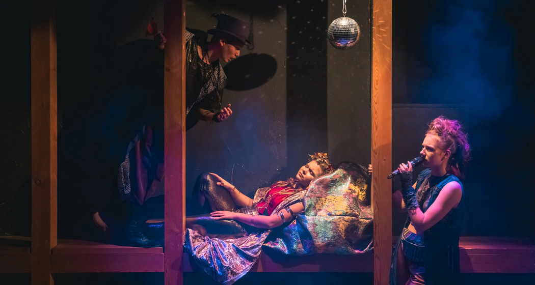 ZUOZ GLOBE PLAYS - Shakespeare Company (gdl_903882405_image)