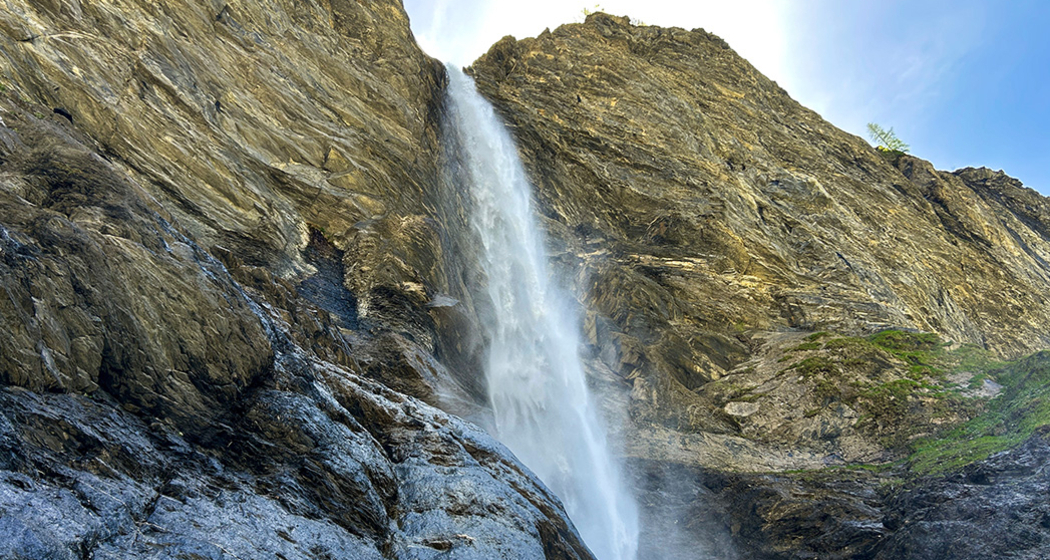 Wasserfall-Spektakel in der Tektonikarena Sardona (gdl_904233864_image)
