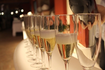 Brindisi di Capodanno (gdl_904331862_image)