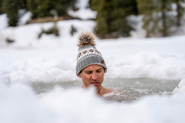 Bagno nel ghiaccio (gdl_904350954_image)