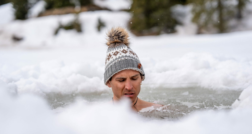Bagno nel ghiaccio (gdl_904350954_image)