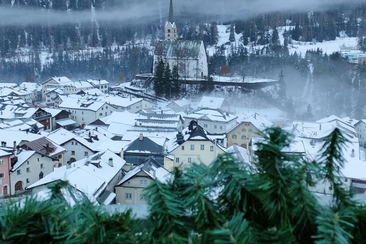 Cult divin (gdl_904360840_image)