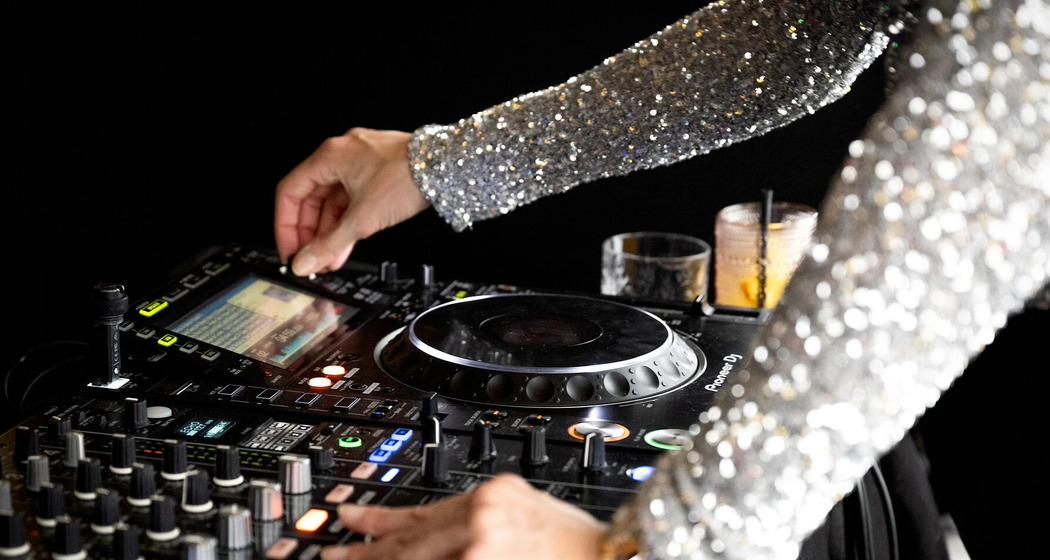 White Marmots Lunch & Dance (gdl_904551349_image)