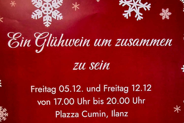 Ein Glühwein um zusammen zu sein in Ilanz (gdl_904688598_image)