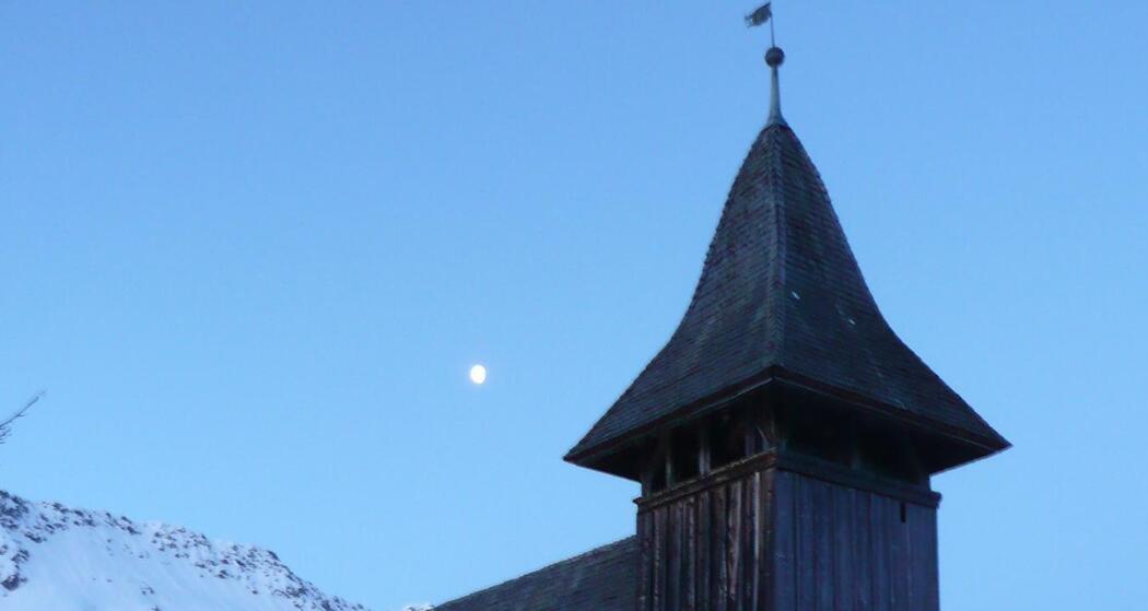 offenes Bergkirchli an Heilig Abend (gdl_904856772_image)