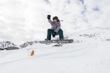 Shred Day (gdl_904860432_image)