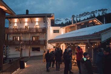 jubiläums-apéro (gdl_905353485_image)