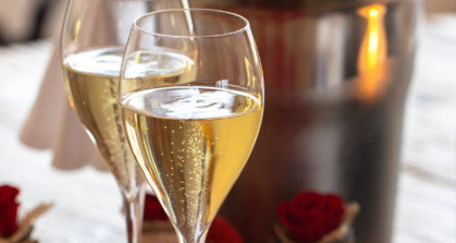 Ein Abend voller Liebe und Genuss (gdl_905471572_image)