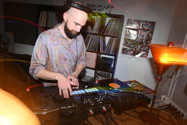 NEW YEAHH (gdl_905493190_image)