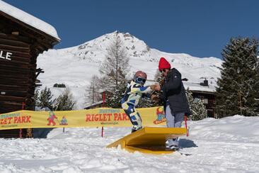 Burton Riglet Park Arosa (gdl_905843165_image)