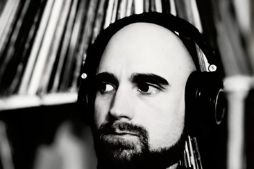 Party with DJ Soulspect (gdl_906180001_image)