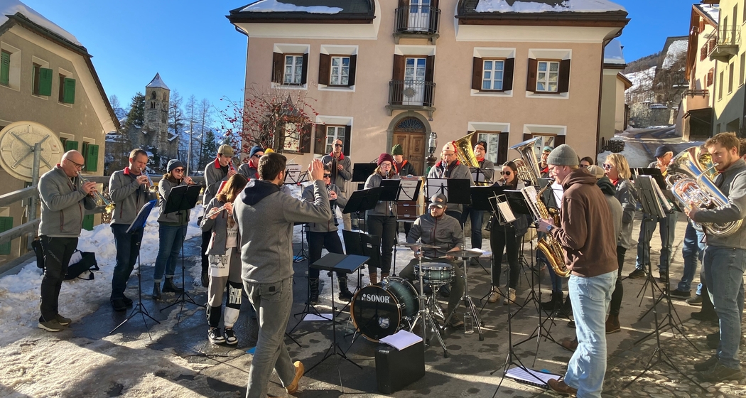 Concert da silvester da la musica da Sent (gdl_906489905_image)