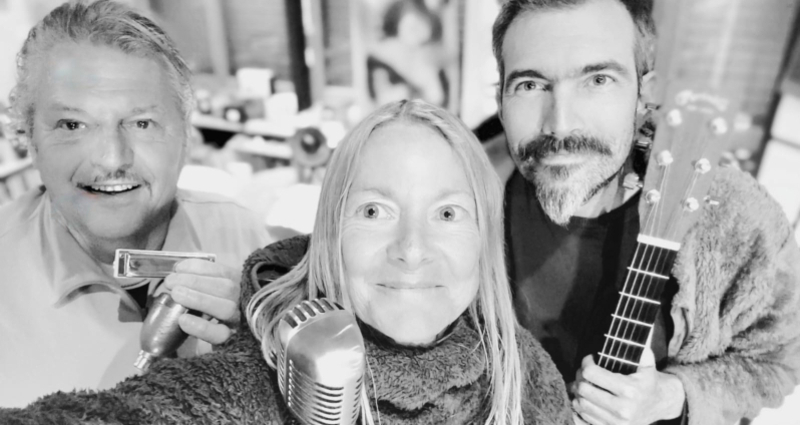 fANNtastic vibes "Ann Nielsen & tumasch è mit Adalbert Defuns" in Waltensburg (gdl_906801014_image)