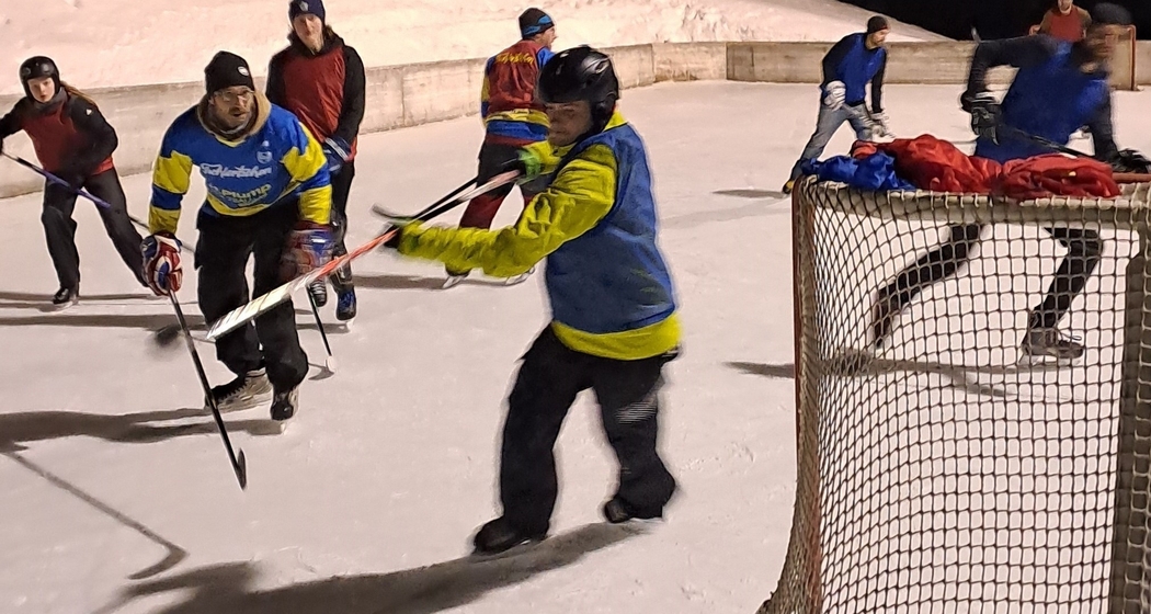 Eishockey-Plauschturnier (gdl_906808295_image)