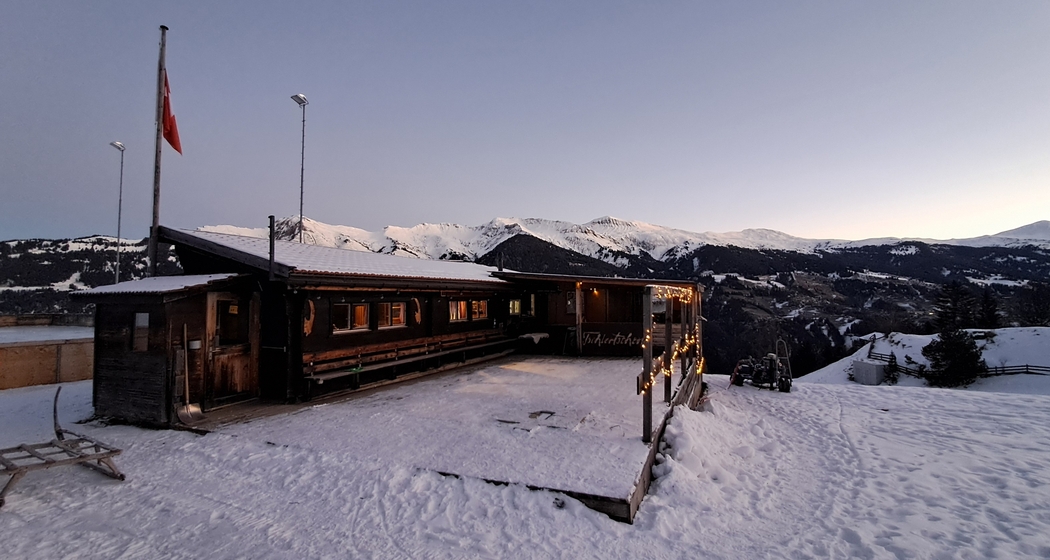 Köstlichkeiten aus aller Welt im Eisbahnhüttli (gdl_906814891_image)