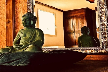 Dynamisches Faszien Yoga in Surcuolm (gdl_906956135_image)