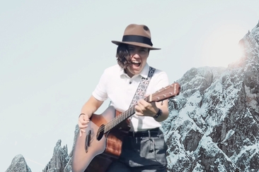 Live music: Carmen Cresta (gdl_907124802_image)