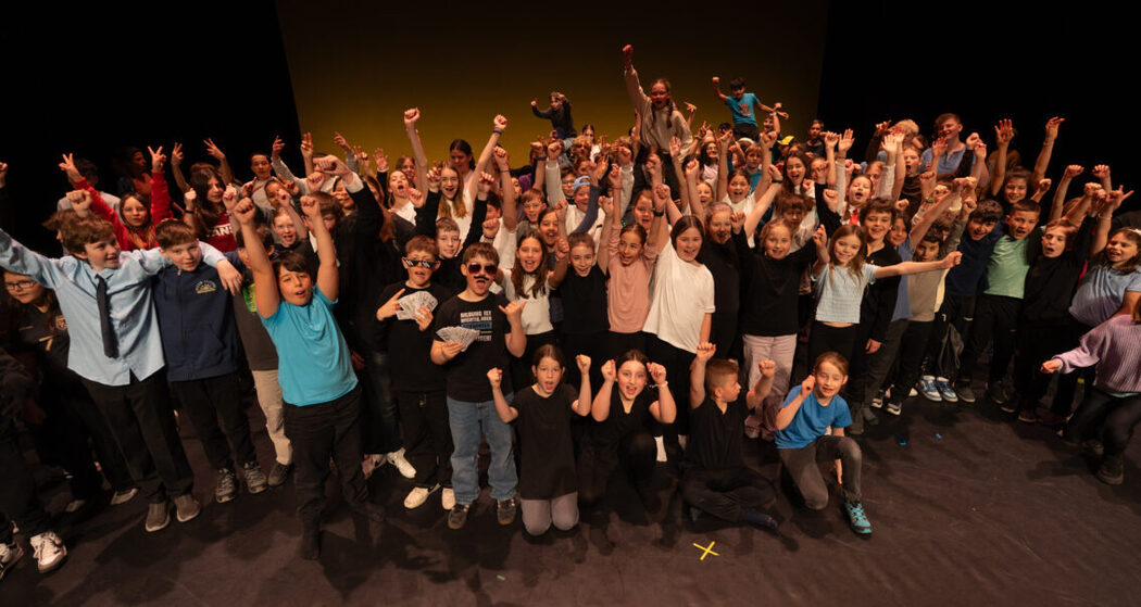 BEST – Bündner Schultheater (gdl_907951019_image)