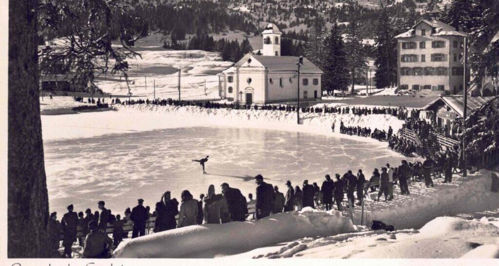 Eine Reise in die Vergangenheite-unsere Postkartensammlung (gdl_907977650_image)