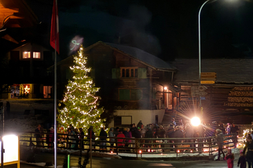 Glühwein-Apero mit dem Fischerverein in Brigels (gdl_908227990_image)