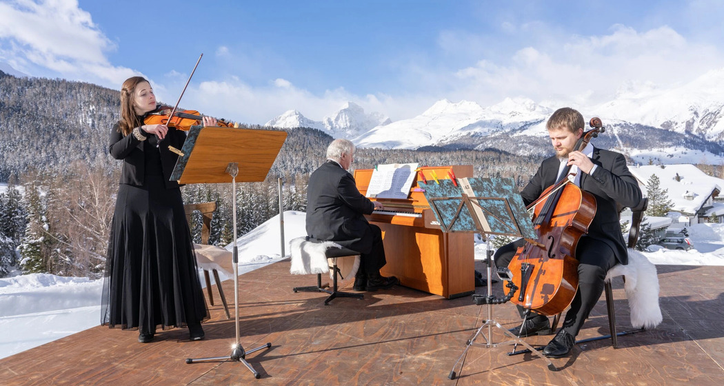 Pontresiner Eiskonzert - Camerata Pontresina (gdl_908791414_image)