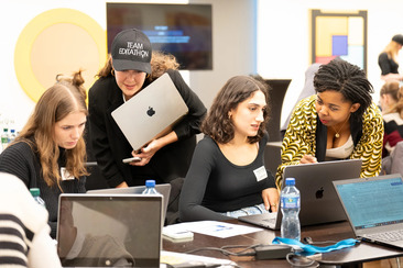 edit-a-thon: für mehr Sichtbarkeit auf Wikipedia (gdl_911121577_image)