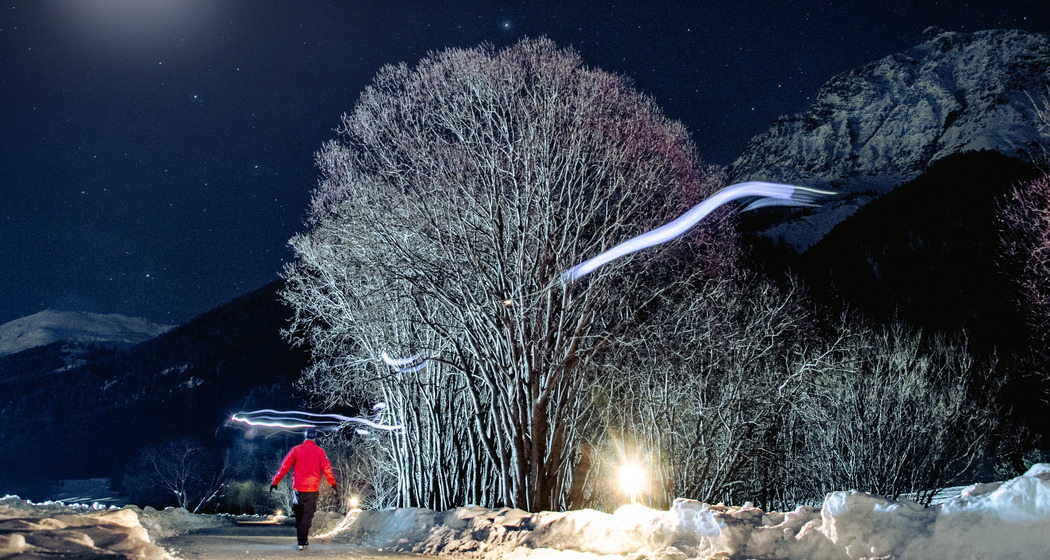 Schlittschuhlaufen bei Vollmond - Eisweg Madulain - Zuoz (gdl_911199044_image)