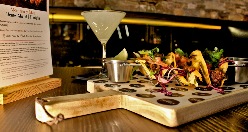 Montaña y Maíz Pop up (gdl_911485998_image)