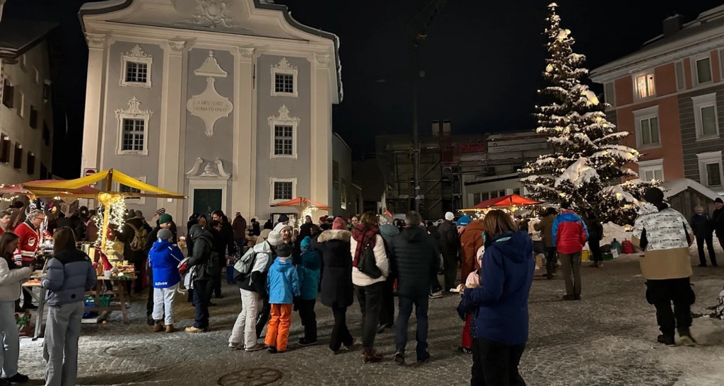 St. Nikolausmarkt Samedan (gdl_911515647_image)