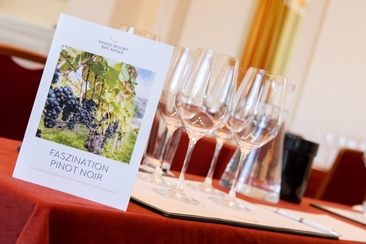 Wein Degustation im Grand Resort (gdl_911596374_image)