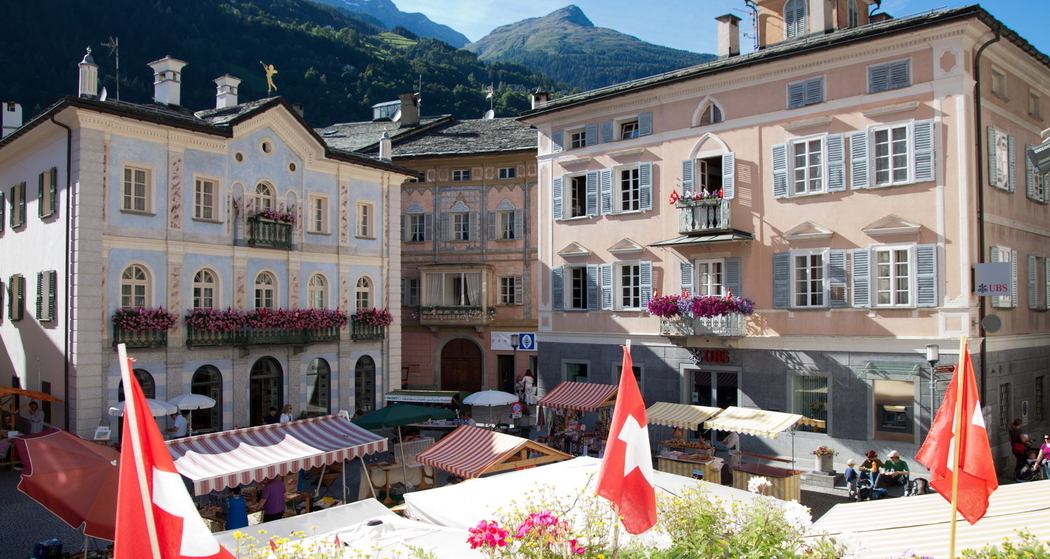 Bunter Dorfmarkt (gdl_912105682_image)