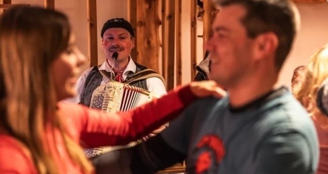 Skichilbi im Bergrestaurant Chrüz (gdl_912312909_image)